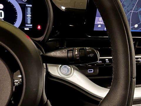 Fiat 500 Icon 42 kWh | Navigatie | Cruise Control | 16" Lichtmetaal | Lane Assist | Apple Carplay | Android Auto | DAB | Keyless Go |