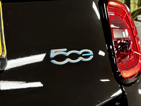 Fiat 500 Icon 42 kWh | Navigatie | Cruise Control | 16" Lichtmetaal | Lane Assist | Apple Carplay | Android Auto | DAB | Keyless Go |