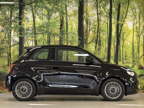 Fiat 500 Icon 42 kWh | Navigatie | Cruise Control | 16" Lichtmetaal | Lane Assist | Apple Carplay | Android Auto | DAB | Keyless Go |