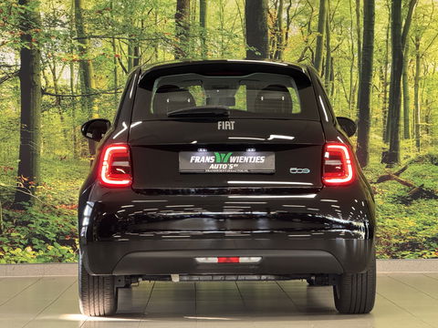 Fiat 500 Icon 42 kWh | Navigatie | Cruise Control | 16" Lichtmetaal | Lane Assist | Apple Carplay | Android Auto | DAB | Keyless Go |
