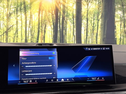 BMW X5 X-DRIVE 3.0D | M Pakket | 22'' lichtmetaal | Luchtvering | Trekhaak | 3500 Kg trekken | Panoramdak Sky Lounge | Bowers & Wilkins | BMW Individual Leder | X Offroad Pack | Alcantara Hemel |