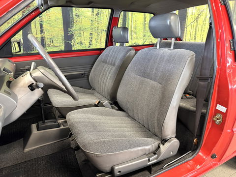 Nissan Micra 1.2 | 1e Eigenaar | NAP Logisch! | Automaat | Youngtimer | BTW Factuur Mogelijk | Radio |