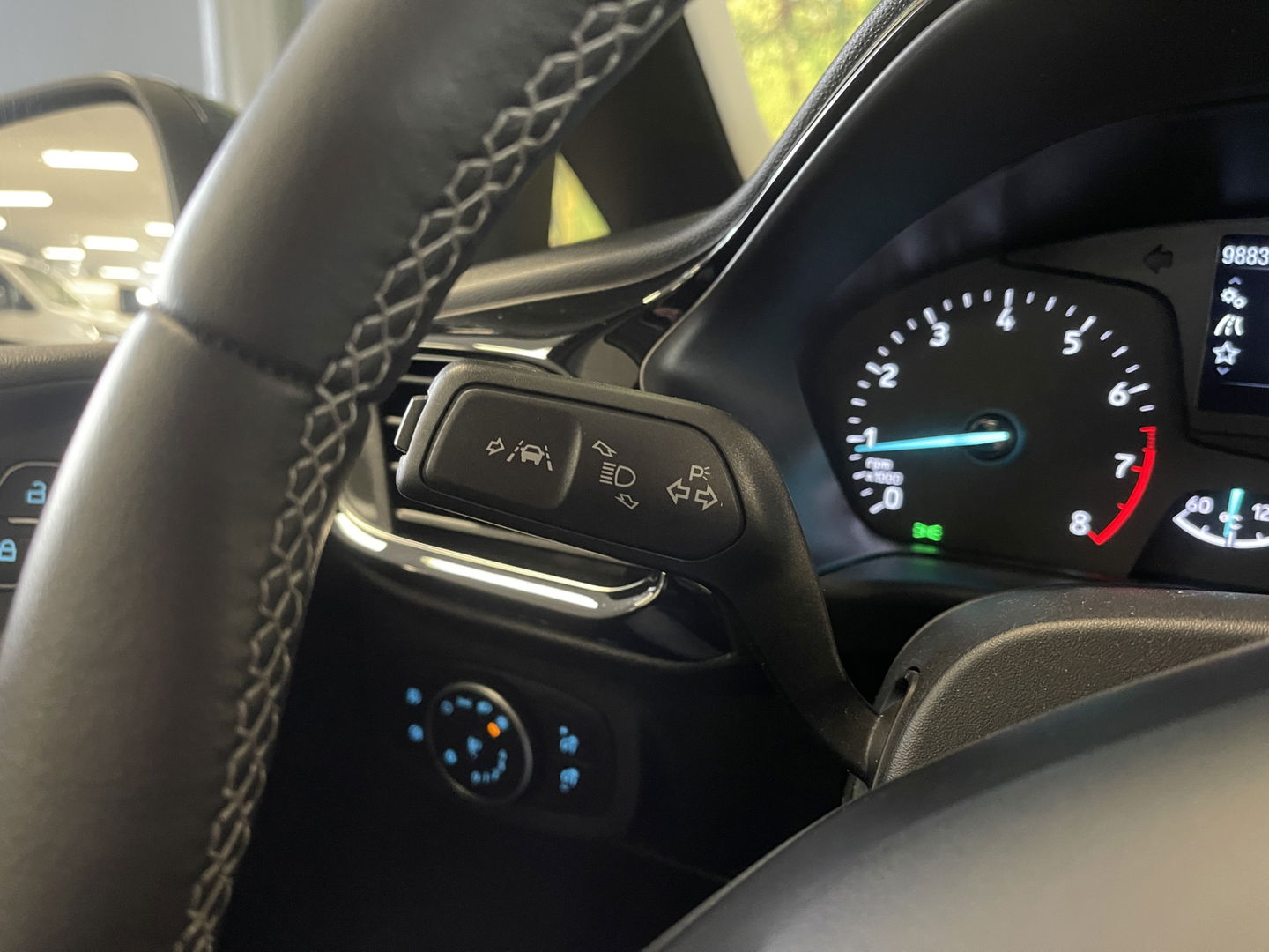 Ford Fiesta 1.0 EcoBoost Titanium | Cruise Control | Parkeersensoren Achter | Apple Carplay | Origineel Nederlands | Automatische Verlichting |