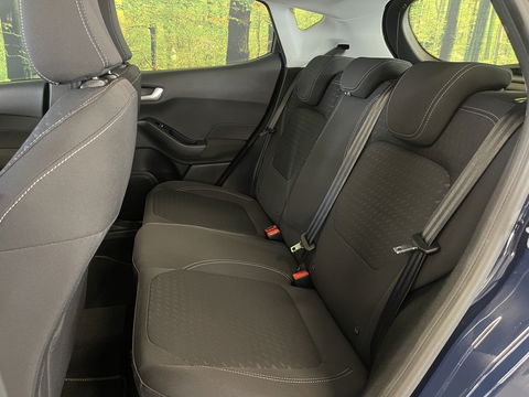 Ford Fiesta 1.0 EcoBoost Titanium | Cruise Control | Parkeersensoren Achter | Apple Carplay | Origineel Nederlands | Automatische Verlichting |