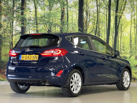 Ford Fiesta 1.0 EcoBoost Titanium | Cruise Control | Parkeersensoren Achter | Apple Carplay | Origineel Nederlands | Automatische Verlichting |