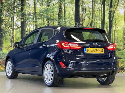 Ford Fiesta 1.0 EcoBoost Titanium | Cruise Control | Parkeersensoren Achter | Apple Carplay | Origineel Nederlands | Automatische Verlichting |