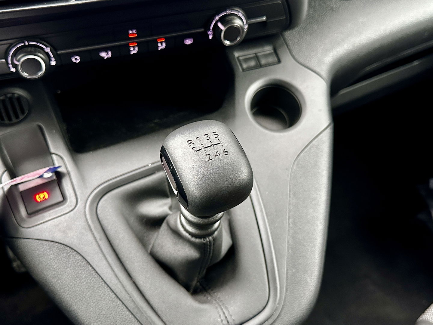 Toyota PROACE CITY 1.2 Turbo Live | Origineel Nederlandse Auto | Cruise Control | Apple Carplay | Android Auto | Stop- Startsysteem | DAB |