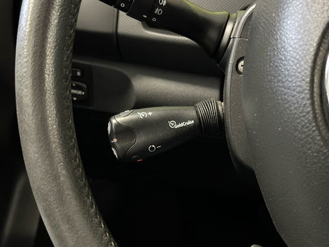 Toyota Yaris 1.3 VVTi Aspiration | Cruise Control | Airconditioning | Trekhaak | 15" Lichtmetaal | Isofix | Centrale Deurvergrendeling |