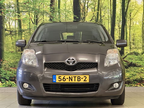 Toyota Yaris 1.3 VVTi Aspiration | Cruise Control | Airconditioning | Trekhaak | 15" Lichtmetaal | Isofix | Centrale Deurvergrendeling |