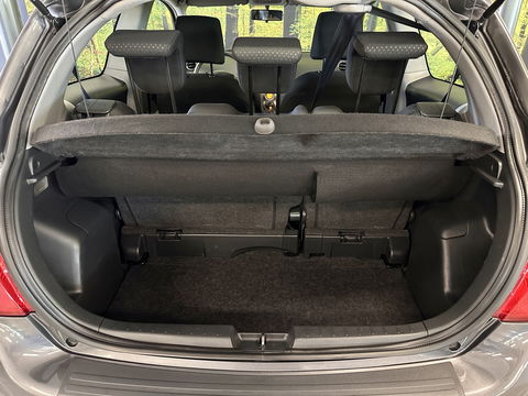Toyota Yaris 1.3 VVTi Aspiration | Cruise Control | Airconditioning | Trekhaak | 15" Lichtmetaal | Isofix | Centrale Deurvergrendeling |
