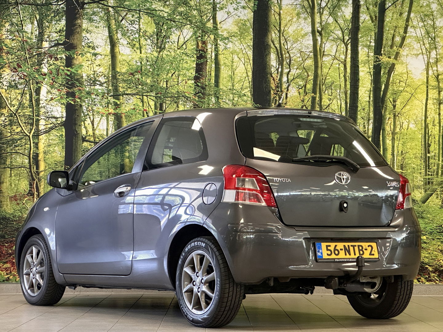 Toyota Yaris 1.3 VVTi Aspiration | Cruise Control | Airconditioning | Trekhaak | 15" Lichtmetaal | Isofix | Centrale Deurvergrendeling |