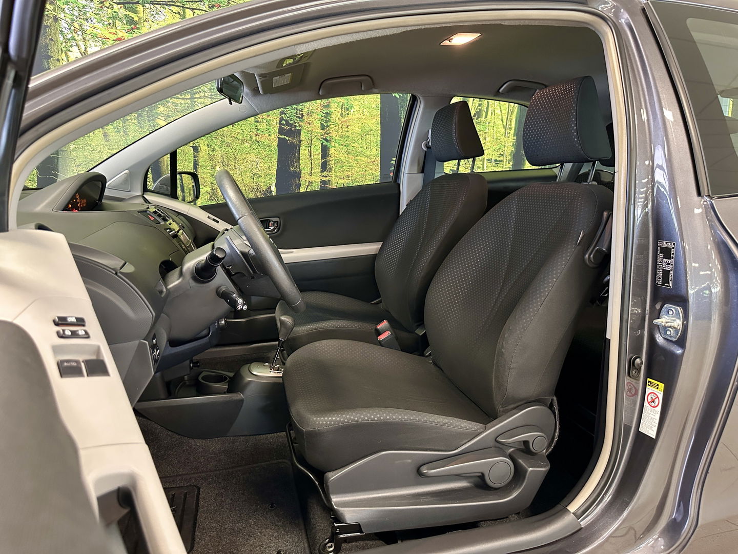 Toyota Yaris 1.3 VVTi Aspiration | Cruise Control | Airconditioning | Trekhaak | 15" Lichtmetaal | Isofix | Centrale Deurvergrendeling |