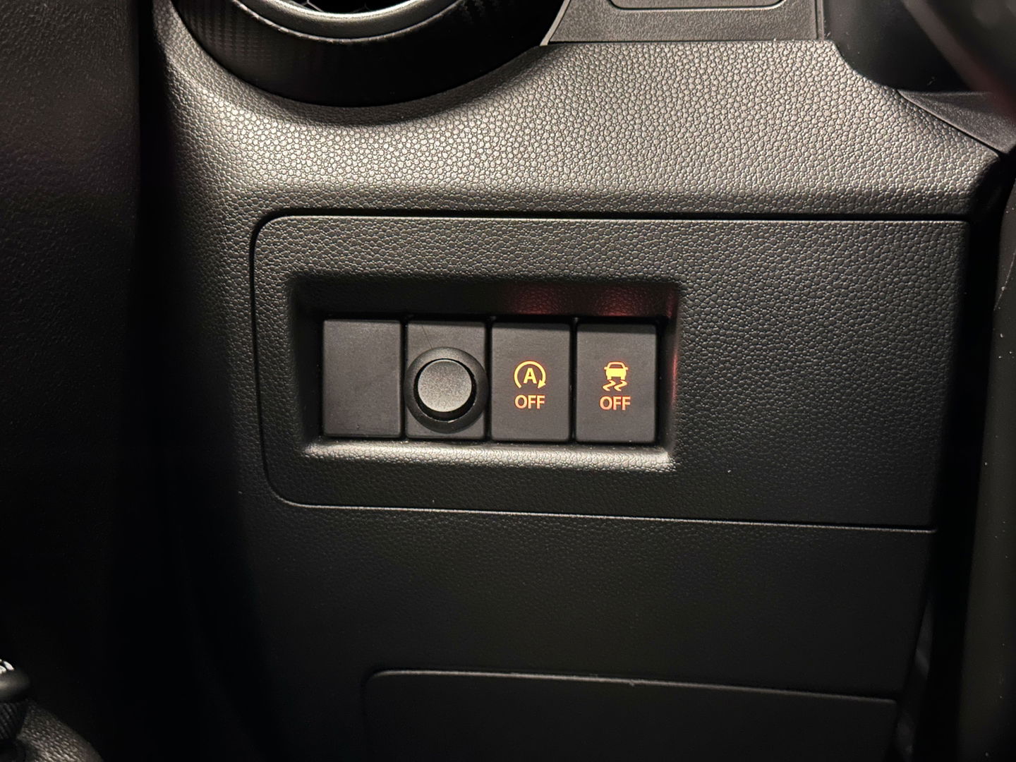 Suzuki Ignis 1.2 Smart Hybrid Comfort | Origineel Nederlands! | Parkeersensoren | Airconditioning | Bluetooth | Radio | Isofix | Centrale Deurvergrendeling