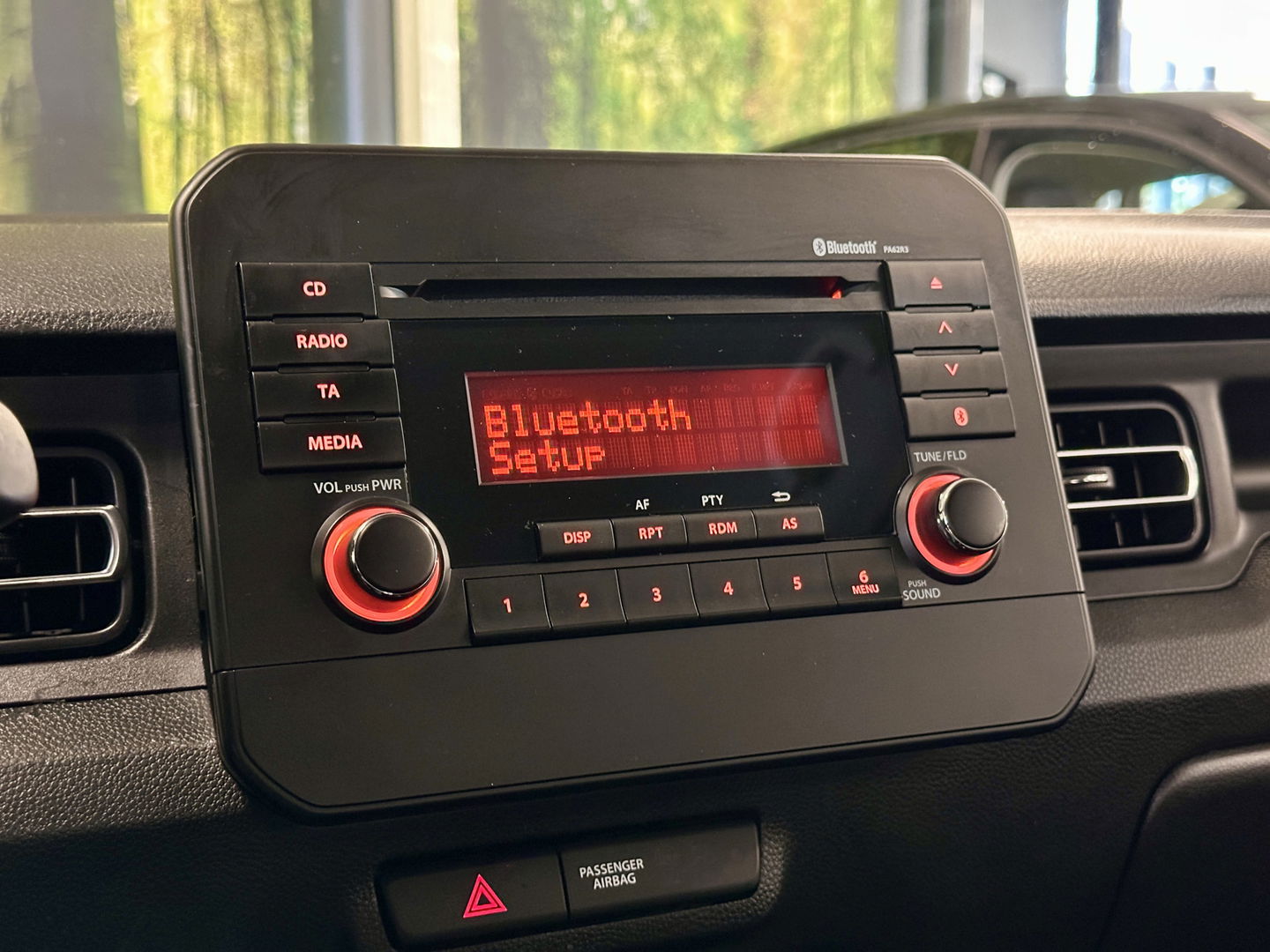 Suzuki Ignis 1.2 Smart Hybrid Comfort | Origineel Nederlands! | Parkeersensoren | Airconditioning | Bluetooth | Radio | Isofix | Centrale Deurvergrendeling