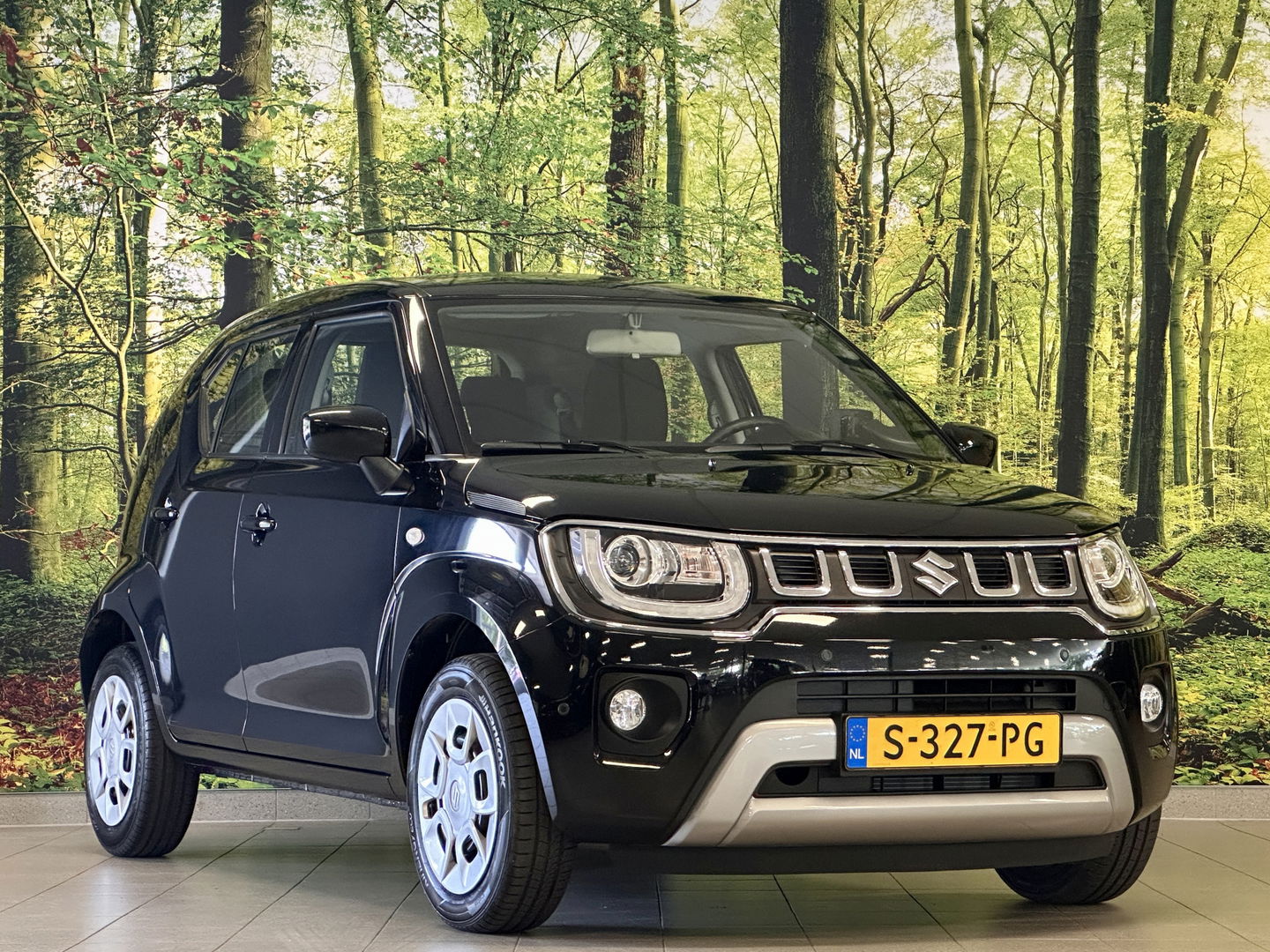 Suzuki Ignis 1.2 Smart Hybrid Comfort | Origineel Nederlands! | Parkeersensoren | Airconditioning | Bluetooth | Radio | Isofix | Centrale Deurvergrendeling