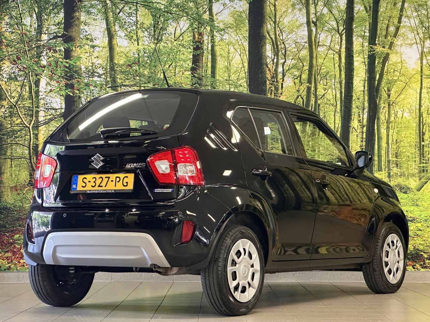 Suzuki Ignis 1.2 Smart Hybrid Comfort | Origineel Nederlands! | Parkeersensoren | Airconditioning | Bluetooth | Radio | Isofix | Centrale Deurvergrendeling