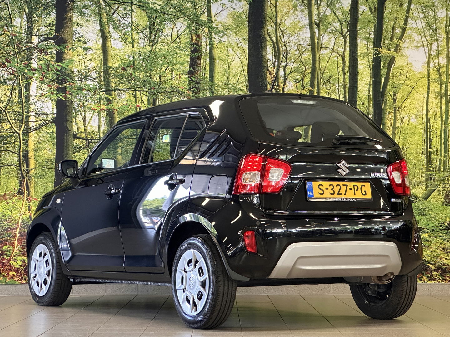 Suzuki Ignis 1.2 Smart Hybrid Comfort | Origineel Nederlands! | Parkeersensoren | Airconditioning | Bluetooth | Radio | Isofix | Centrale Deurvergrendeling