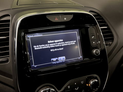 Renault Captur 1.3 TCe Intens | Panoramadak | Parkeersensoren | Cruise Control | Achteruitrijcamera | Bluetooth | Isofix | Airconditioning