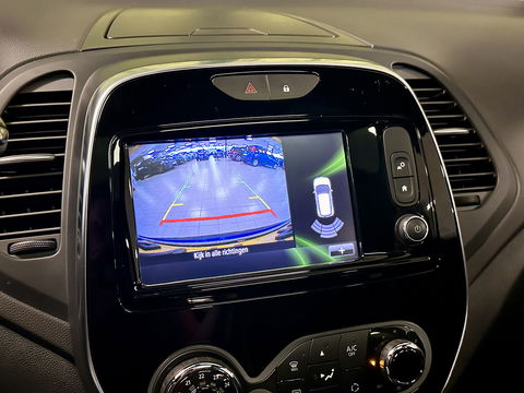 Renault Captur 1.3 TCe Intens | Panoramadak | Parkeersensoren | Cruise Control | Achteruitrijcamera | Bluetooth | Isofix | Airconditioning