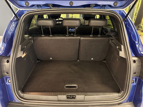 Renault Captur 1.3 TCe Intens | Panoramadak | Parkeersensoren | Cruise Control | Achteruitrijcamera | Bluetooth | Isofix | Airconditioning