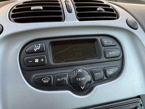 Citroën Xsara Picasso 1.8i-16V Image | Trekhaak | Cruise Control | Radio/CD-speler | Elektrische Ramen Voor |