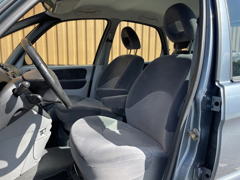 Citroën Xsara Picasso 1.8i-16V Image | Trekhaak | Cruise Control | Radio/CD-speler | Elektrische Ramen Voor |