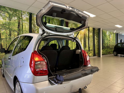 Citroën C2 1.6i-16V VTR | Automaat! | Origineel Nederlands | Cruise Control | Bluetooth | Airconditioning | Trekhaak |