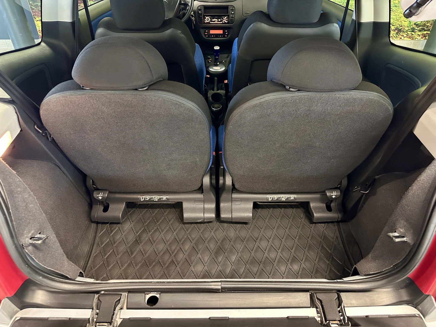 Citroën C2 1.6i-16V VTR | Automaat! | Origineel Nederlands | Cruise Control | Bluetooth | Airconditioning | Trekhaak |