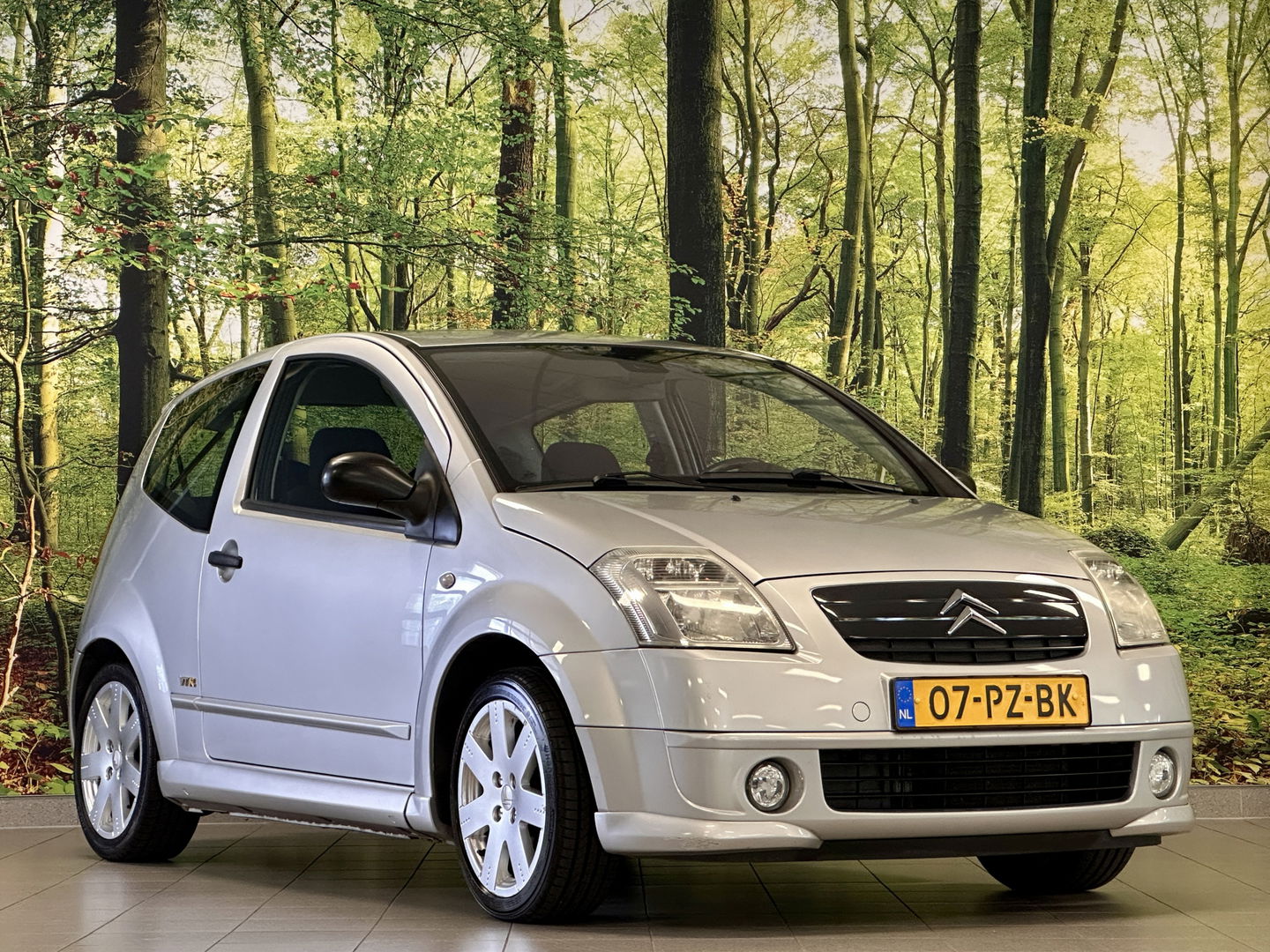 Citroën C2 1.6i-16V VTR | Automaat! | Origineel Nederlands | Cruise Control | Bluetooth | Airconditioning | Trekhaak |
