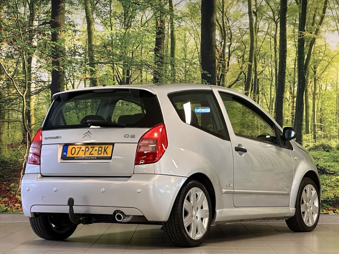 Citroën C2 1.6i-16V VTR | Automaat! | Origineel Nederlands | Cruise Control | Bluetooth | Airconditioning | Trekhaak |