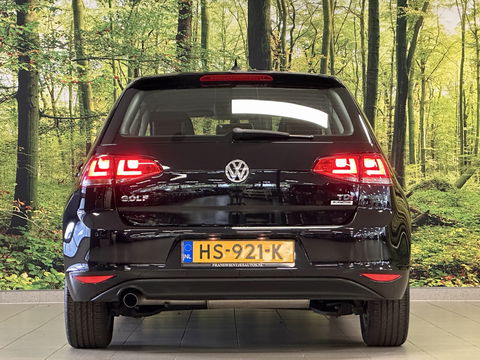 Volkswagen Golf 1.6 TDI Comfortline | Origineel Nederlands! | Cruise Control | Parkeersensoren | Bluetooth | Airconditioning | DAB | Navigatie | Centrale Deurvergrendeling