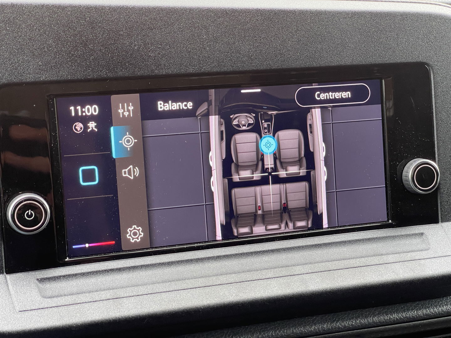 Volkswagen Caddy Cargo 2.0 TDI Comfort | Eibach Verlaagd | Apple Carplay | Cruise Control |Parkeersensoren Achter | Bluetooth | Stop&GO | Trekhaak | 19'' Lichtmetaal |