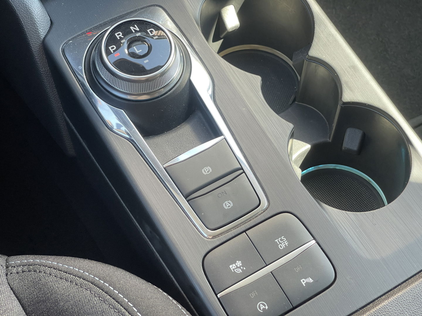 Ford Focus 1.0 EcoBoost Active Titanium X Business | Cruise Control | Achteruitrijcamera | Keyless Go/Entry | Parkeersensoren | Apple Carplay/Android Auto | DAB | Stuurverwarming | Stoelverwarming |