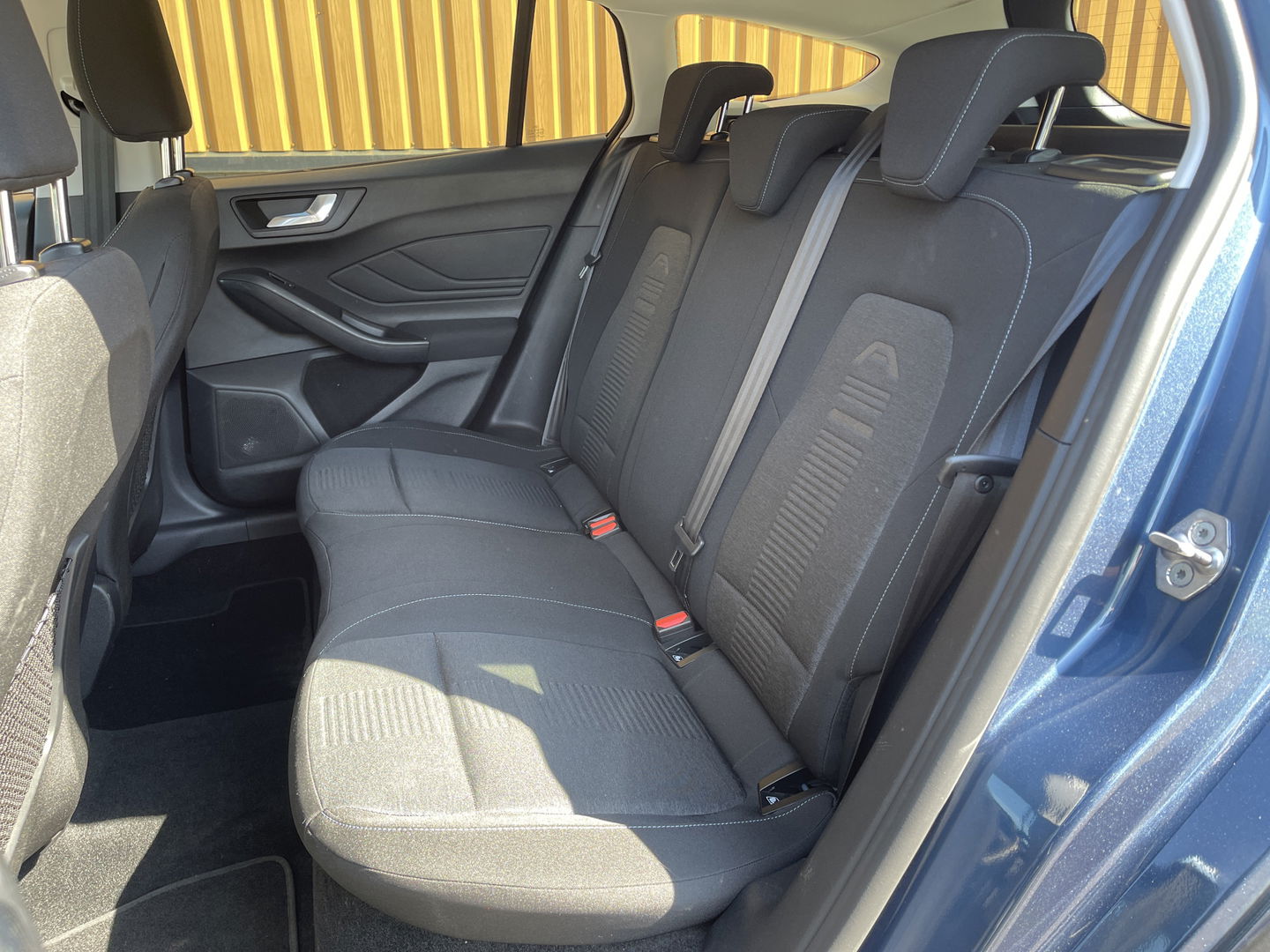 Ford Focus 1.0 EcoBoost Active Titanium X Business | Cruise Control | Achteruitrijcamera | Keyless Go/Entry | Parkeersensoren | Apple Carplay/Android Auto | DAB | Stuurverwarming | Stoelverwarming |