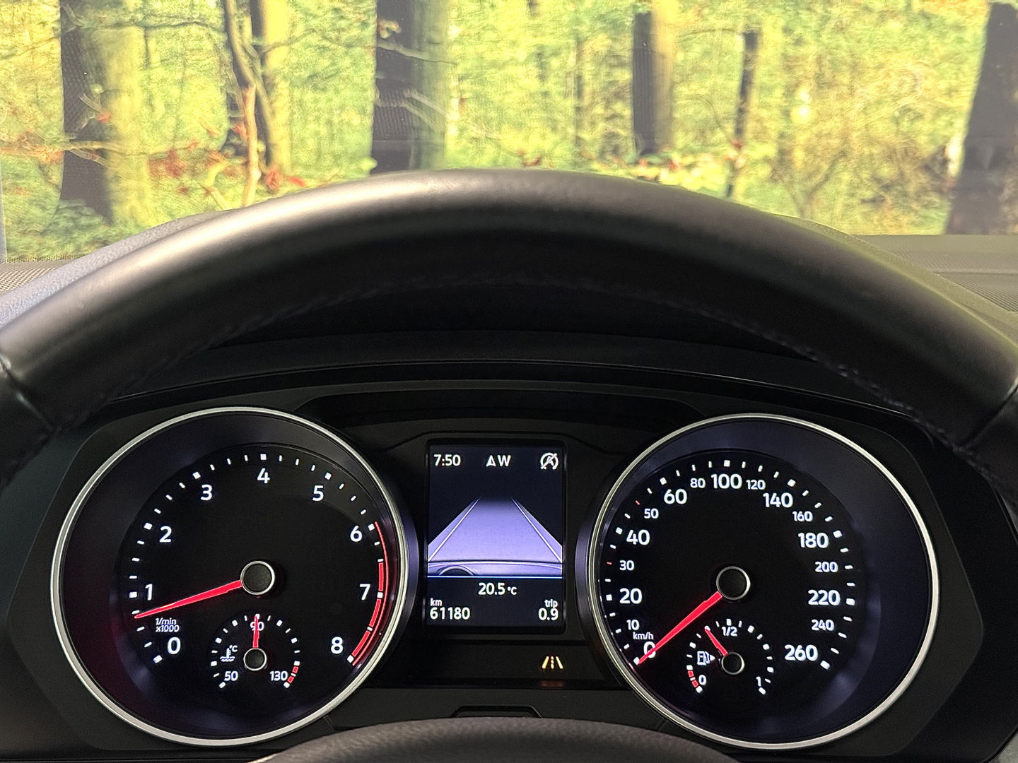 Volkswagen Tiguan 1.4 TSI ACT Comfortline Business | Adaptive Cruise Control | Parkeersensoren | Elektrische Achterklep | Lane Assist | DAB | Bluetooth | Stop&Go |