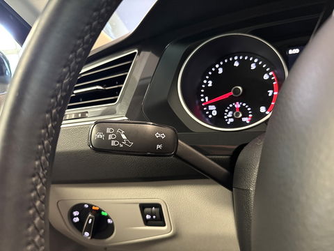Volkswagen Tiguan 1.4 TSI ACT Comfortline Business | Adaptive Cruise Control | Parkeersensoren | Elektrische Achterklep | Lane Assist | DAB | Bluetooth | Stop&Go |