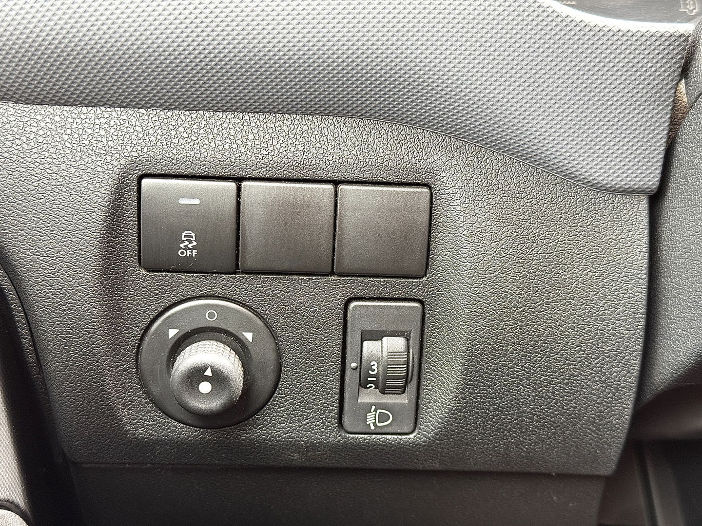 Peugeot Partner 120 1.6 HDi 75 L1 XR | 1e Eigenaar | 3 Persoons | Airconditioning | Parrot | Trekhaak | Elektrische Ramen | Elektrische Spiegels | USB | AUX |