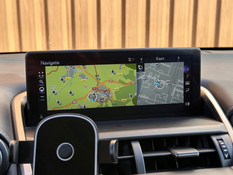 Lexus NX 300h AWD Luxury Line | Schuif/Kanteldak | Cruise Control | Achteruitrijcamera | Keyless Go/Entry | Apple Carplay/Android Auto | Parkeersensoren | DAB | Bluetooth | Stoelverwarming |