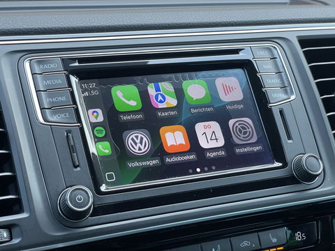 Volkswagen Transporter Multivan 2.0 TDI L1H1 4Motion Highline | 7 Persoons | Elektrische Schuifdeuren | Achteruitrijcamera | Adaptieve Cruise Control | Dodehoek Detector | Dynaudio | Apple Carplay/Android Auto | Stoelverwarming |