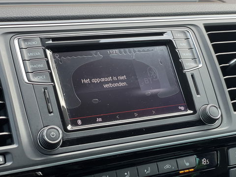 Volkswagen Transporter Multivan 2.0 TDI L1H1 4Motion Highline | 7 Persoons | Elektrische Schuifdeuren | Achteruitrijcamera | Adaptieve Cruise Control | Dodehoek Detector | Dynaudio | Apple Carplay/Android Auto | Stoelverwarming |