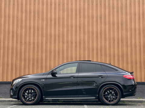 Mercedes-Benz GLE Coupé AMG 43 4MATIC | 360° Camera | Schuif/Kanteldak | Elektrisch Wegklapbare Trekhaak | Adaptieve Cruise Control | Memory & Masage Voorstoelen | Harman Kardon | Stoel- Verwarming & Verkoeling |