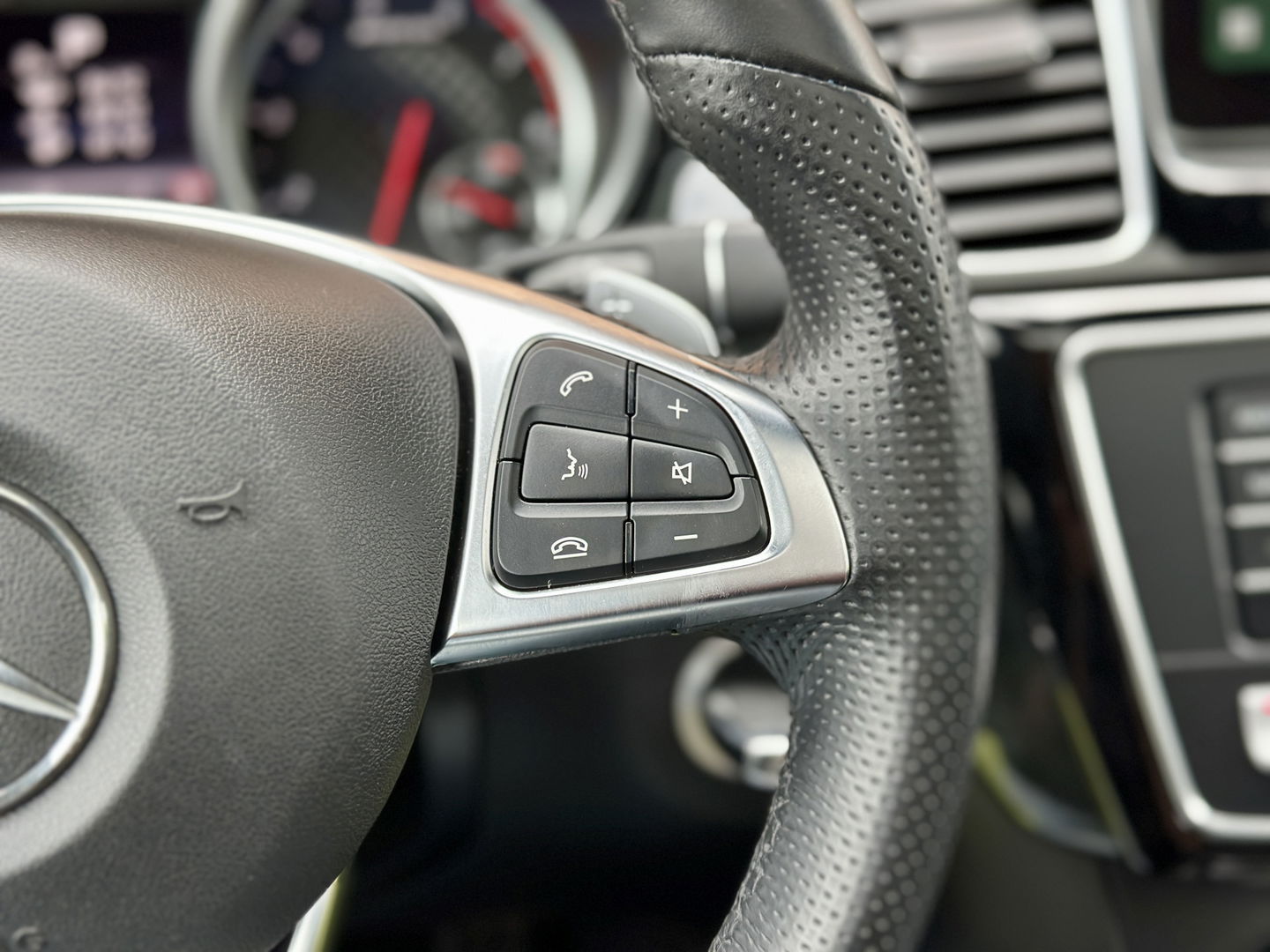 Mercedes-Benz GLE Coupé AMG 43 4MATIC | 360° Camera | Schuif/Kanteldak | Elektrisch Wegklapbare Trekhaak | Adaptieve Cruise Control | Memory & Masage Voorstoelen | Harman Kardon | Stoel- Verwarming & Verkoeling |