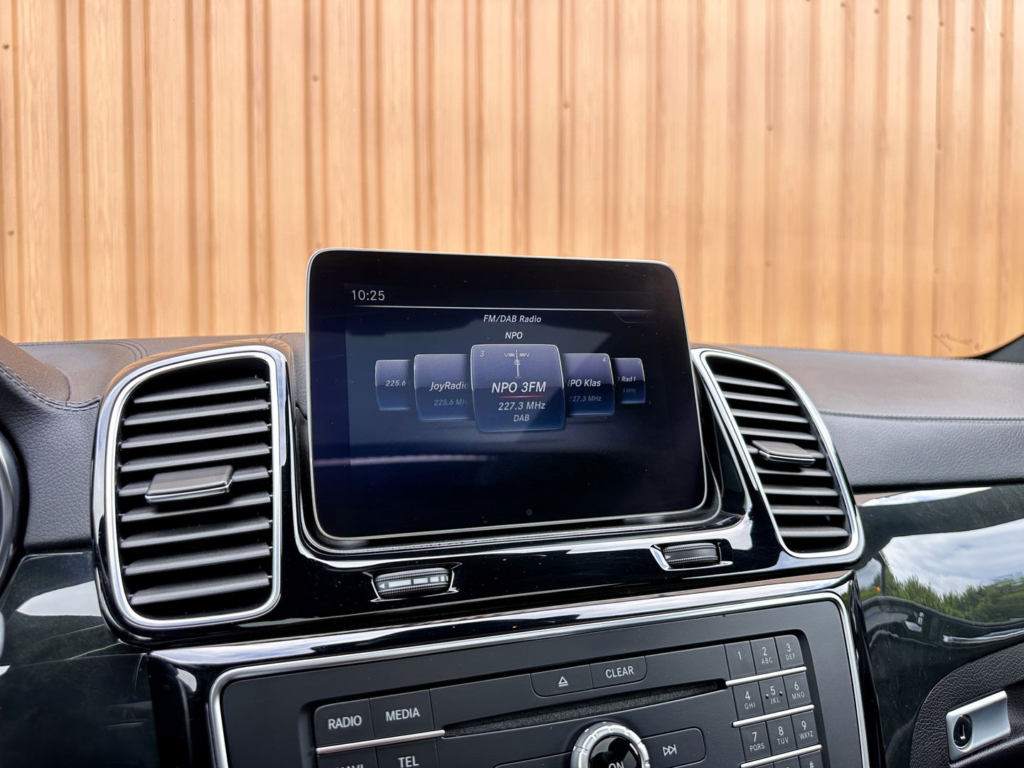 Mercedes-Benz GLE Coupé AMG 43 4MATIC | 360° Camera | Schuif/Kanteldak | Elektrisch Wegklapbare Trekhaak | Adaptieve Cruise Control | Memory & Masage Voorstoelen | Harman Kardon | Stoel- Verwarming & Verkoeling |