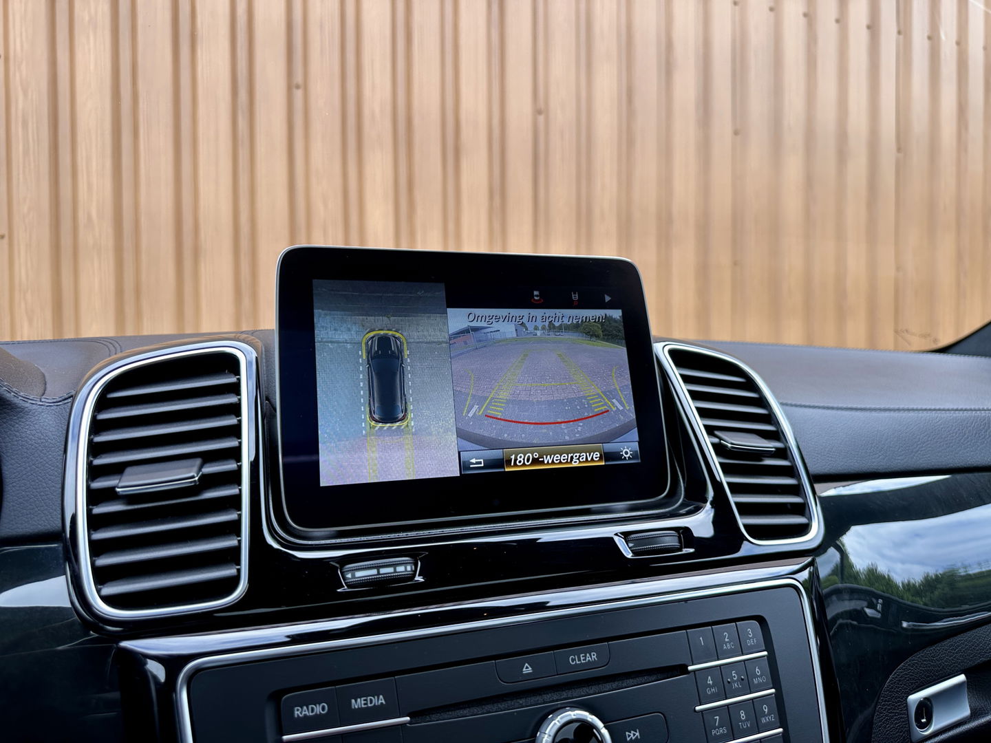 Mercedes-Benz GLE Coupé AMG 43 4MATIC | 360° Camera | Schuif/Kanteldak | Elektrisch Wegklapbare Trekhaak | Adaptieve Cruise Control | Memory & Masage Voorstoelen | Harman Kardon | Stoel- Verwarming & Verkoeling |