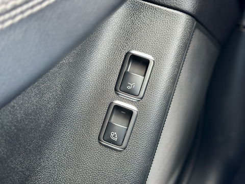 Mercedes-Benz GLE Coupé AMG 43 4MATIC | 360° Camera | Schuif/Kanteldak | Elektrisch Wegklapbare Trekhaak | Adaptieve Cruise Control | Memory & Masage Voorstoelen | Harman Kardon | Stoel- Verwarming & Verkoeling |