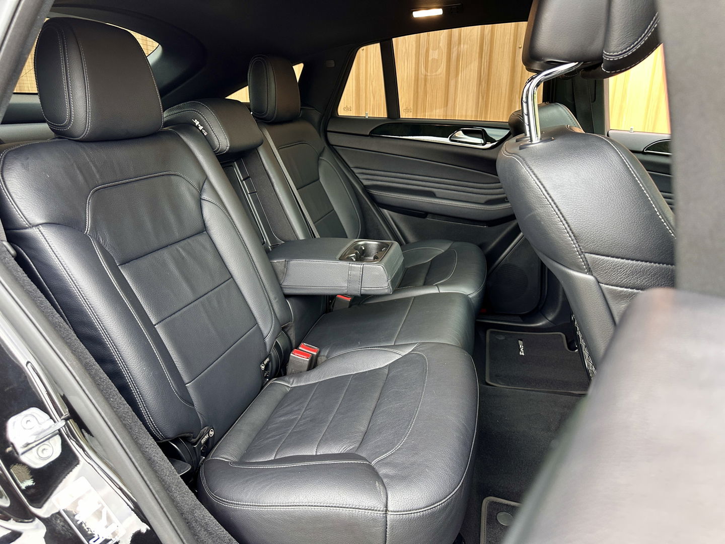 Mercedes-Benz GLE Coupé AMG 43 4MATIC | 360° Camera | Schuif/Kanteldak | Elektrisch Wegklapbare Trekhaak | Adaptieve Cruise Control | Memory & Masage Voorstoelen | Harman Kardon | Stoel- Verwarming & Verkoeling |