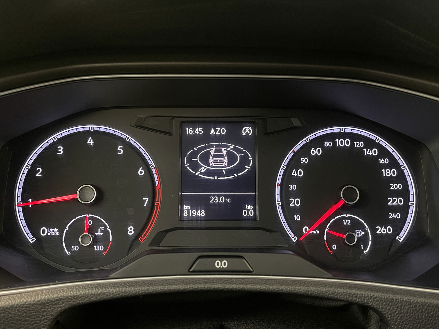 Volkswagen T-Roc 1.0 TSI Style | Trekhaak | Adaptieve Cruise Control | Parkeersensoren | Apple Carplay/Android Auto | Lane Assist | Navigatie | DAB | Airconditioning |