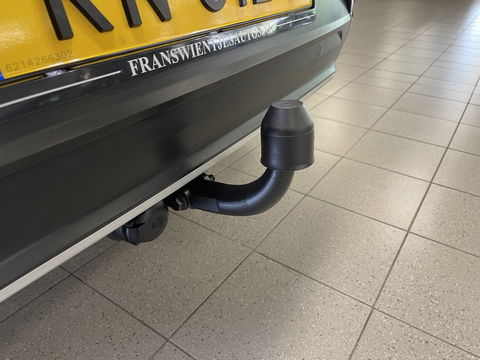 Volkswagen T-Roc 1.0 TSI Style | Trekhaak | Adaptieve Cruise Control | Parkeersensoren | Apple Carplay/Android Auto | Lane Assist | Navigatie | DAB | Airconditioning |