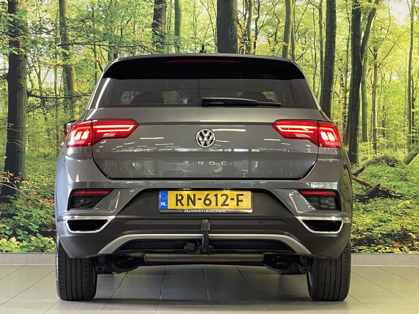 Volkswagen T-Roc 1.0 TSI Style | Trekhaak | Adaptieve Cruise Control | Parkeersensoren | Apple Carplay/Android Auto | Lane Assist | Navigatie | DAB | Airconditioning |