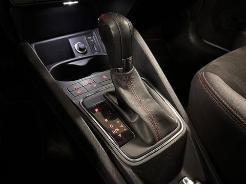SEAT Ibiza 1.0 EcoTSI FR Connect | Automaat! | Parkeersensoren | Panoramadak | Achteruitrijcamera | Apple Carplay | Android Auto | Stoelverwarming